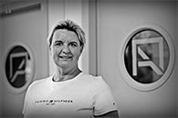 Porträt Yvonne Martejevs